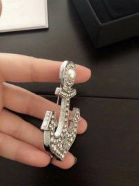 Picture of Chanel Brooch _SKUChanelbrooch1006233098